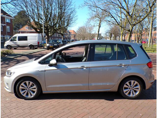 Volkswagen GOLF SPORTSVAN 1.0 TSI Comfortline AUTOMAAT CRUISECONT TEL NAV......