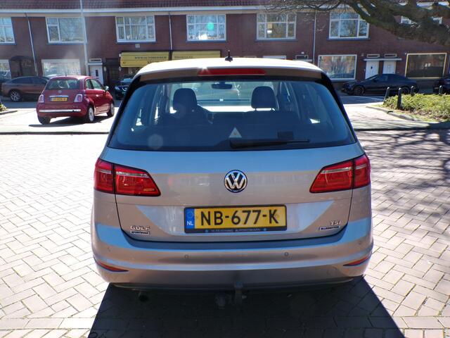 Volkswagen GOLF SPORTSVAN 1.0 TSI Comfortline AUTOMAAT CRUISECONT TEL NAV......