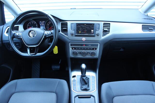 Volkswagen GOLF SPORTSVAN 1.4 TSI DSG Highline 2eEIG NAV PDC STOELVW TREKHAAK '17