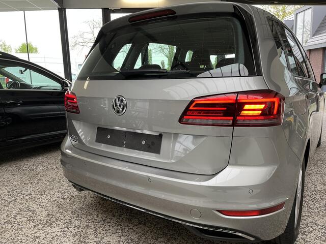 Volkswagen GOLF SPORTSVAN 1.5 TSI ACT Comfortline APP CONNECT | TREKHAAK AFNEEMB. | PDC V+A | ADAPTIVE CRUISE CONTROL