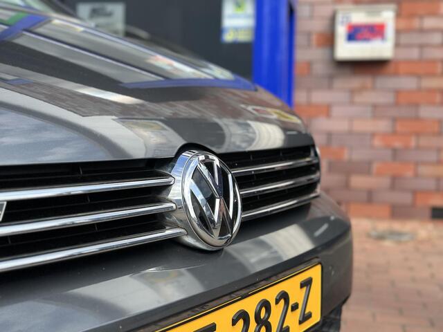Volkswagen GOLF SPORTSVAN 1.4 TSI R-Line | Full Option