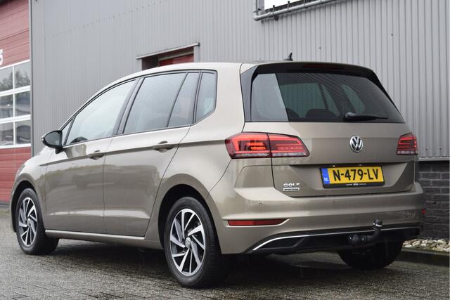 Volkswagen GOLF SPORTSVAN 1.5 TSI ACT Comfortline Adaptive cruise, Stoelverwarming, Camera, PDC, Trekhaak,