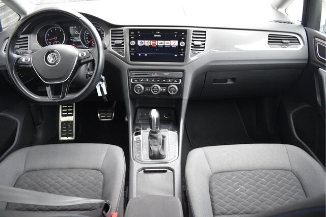 Volkswagen GOLF SPORTSVAN 1.5 TSI ACT Comfortline Adaptive cruise, Stoelverwarming, Camera, PDC, Trekhaak,
