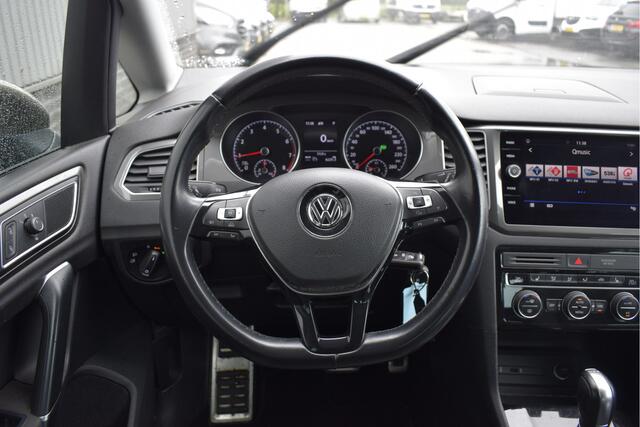 Volkswagen GOLF SPORTSVAN 1.5 TSI ACT Comfortline Adaptive cruise, Stoelverwarming, Camera, PDC, Trekhaak,