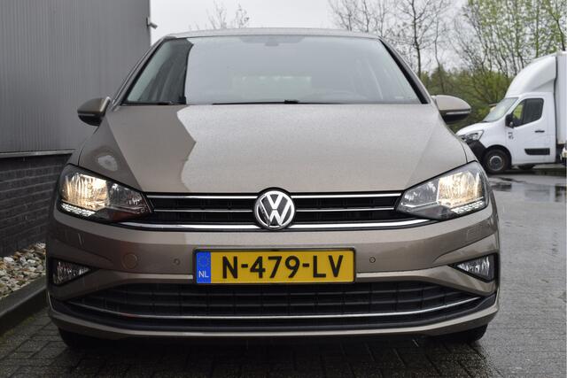 Volkswagen GOLF SPORTSVAN 1.5 TSI ACT Comfortline Adaptive cruise, Stoelverwarming, Camera, PDC, Trekhaak,