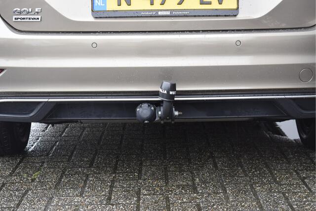 Volkswagen GOLF SPORTSVAN 1.5 TSI ACT Comfortline Adaptive cruise, Stoelverwarming, Camera, PDC, Trekhaak,