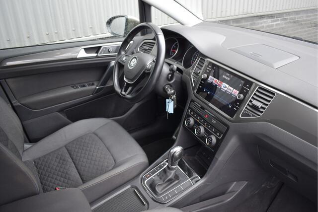 Volkswagen GOLF SPORTSVAN 1.5 TSI ACT Comfortline Adaptive cruise, Stoelverwarming, Camera, PDC, Trekhaak,