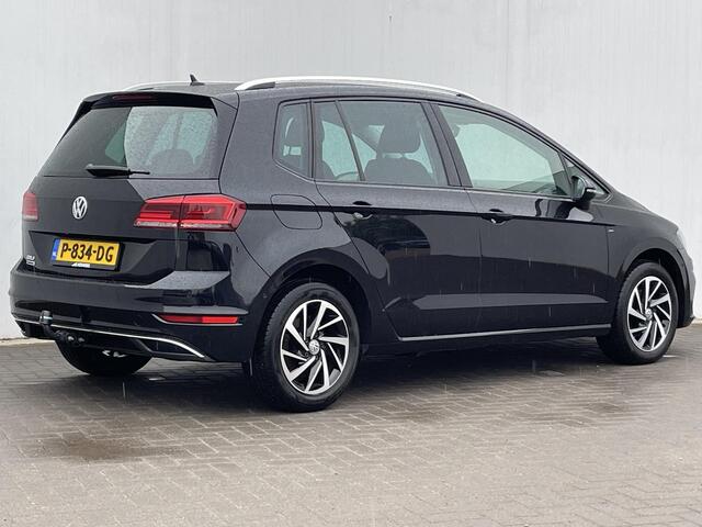 Volkswagen GOLF SPORTSVAN 1.0 TSI DSG Comfortline / Navigatie / Automatische Airco / Lichmetalen velgen / Licht & Zicht pakket / Trekhaak / Voorstoelen verwarmd