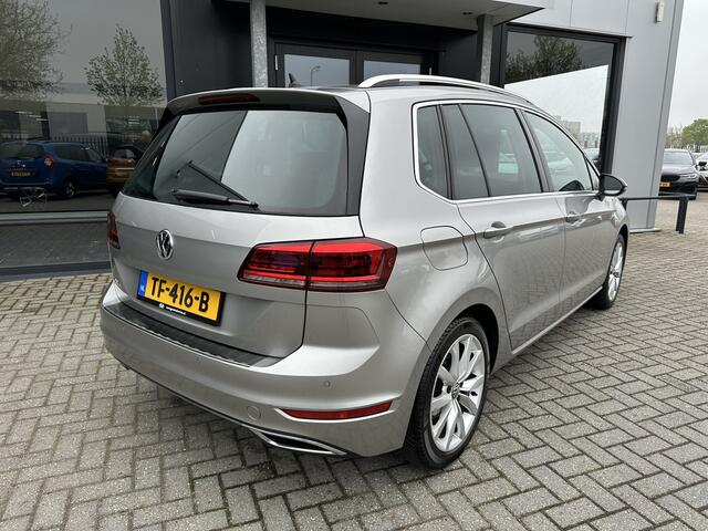 Volkswagen GOLF SPORTSVAN 1.5 TSI ACT Highline Edition Airco ECC | LED | Camera | Adaptive Cruise | Stoelverwarming | Apple Carplay Android Auto | Isofix | NAP |