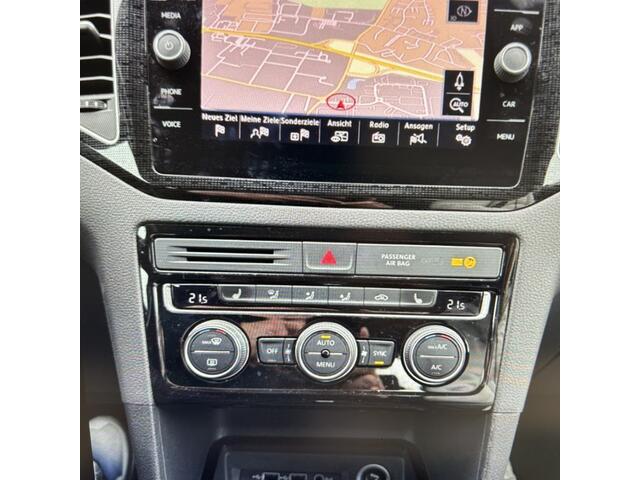 Volkswagen GOLF SPORTSVAN 1.5 TSI ACT AUTOMAAT HIGHLINE EDITION. LED / NAVI / CRUISE / TREKHAAK / RIJKLAAR
