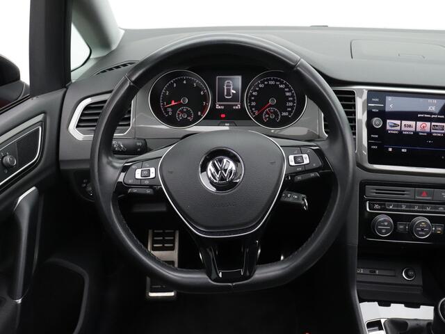 Volkswagen GOLF SPORTSVAN 1.5 TSI ACT Comfortline | Panorama dak | Inklapbare Trekhaak | Stoelverwarming| Adaptive Cruise Control |