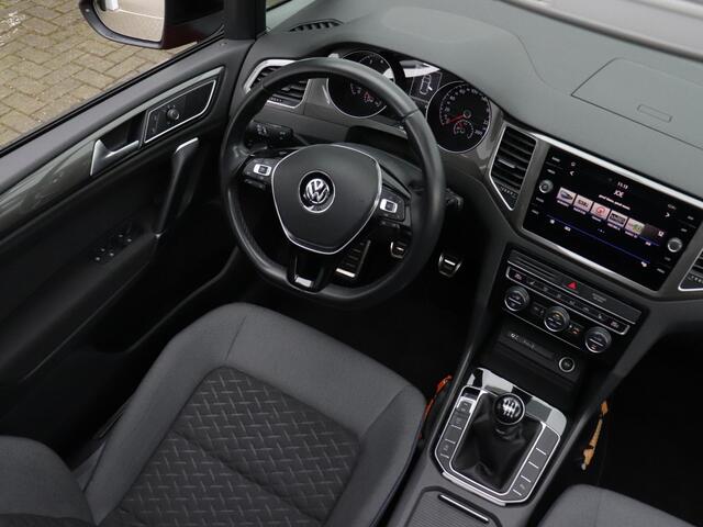 Volkswagen GOLF SPORTSVAN 1.5 TSI ACT Comfortline | Panorama dak | Inklapbare Trekhaak | Stoelverwarming| Adaptive Cruise Control |