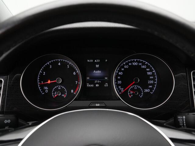 Volkswagen GOLF SPORTSVAN 1.5 TSI 150 pk ACT Highline Edition | Panoramadak | Trekhaak | Achteruitrijcamera | Navigatie | Stoelverwarming | Massage