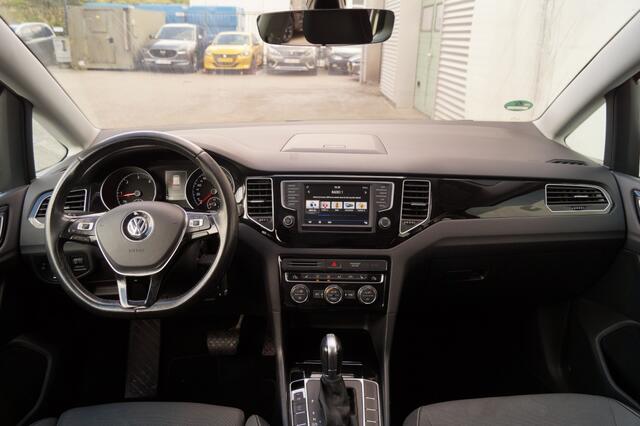 Volkswagen GOLF SPORTSVAN 1.6 TDI 110pk DSG Connected Series -ECC-CAM-NAVI-