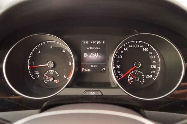 Volkswagen GOLF SPORTSVAN 1.6 TDI 110pk DSG Connected Series -ECC-CAM-NAVI-