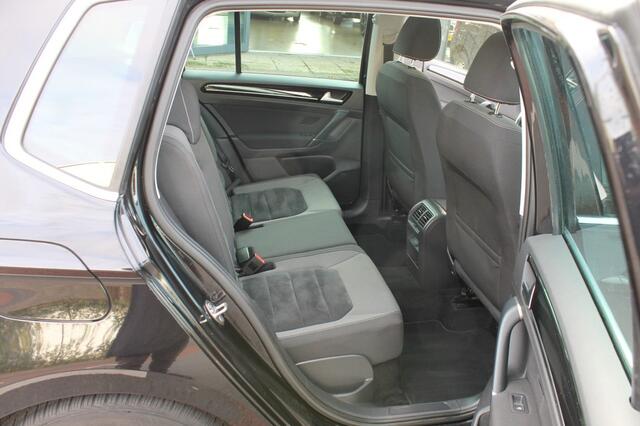 Volkswagen GOLF SPORTSVAN 1.4 Highline automaat
