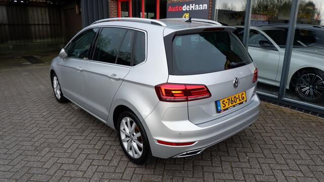 Volkswagen GOLF SPORTSVAN 1.5 TSI ACT Highl. Nieuw type Navi/ACC/17"