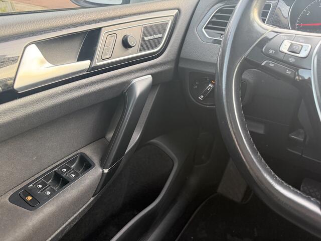 Volkswagen GOLF SPORTSVAN 1.5 TSi 150pk ACT Highline DSG Aut., Pano | Camera | Trekhaak