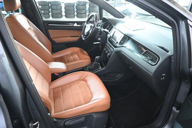 Volkswagen GOLF SPORTSVAN 1.4 TSI Highline Automaat Clima Navigatie Adaptieve Cruise Stoelverwarming Inruil Mogelijk!