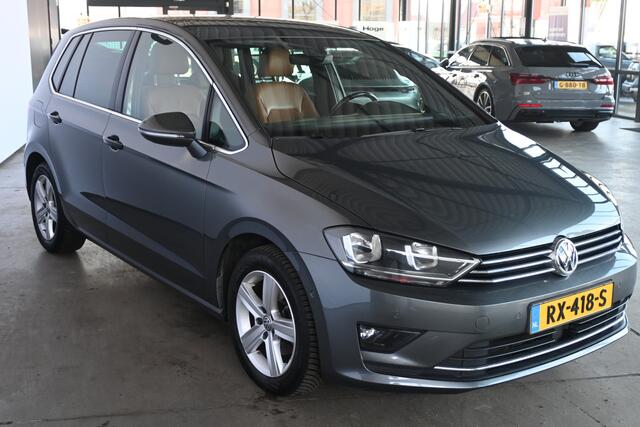 Volkswagen GOLF SPORTSVAN 1.4 TSI Highline Automaat Clima Navigatie Adaptieve Cruise Stoelverwarming Inruil Mogelijk!
