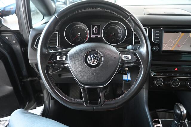 Volkswagen GOLF SPORTSVAN 1.4 TSI Highline Automaat Clima Navigatie Adaptieve Cruise Stoelverwarming Inruil Mogelijk!