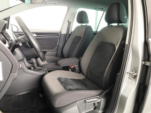 Volkswagen GOLF SPORTSVAN 1.4 TSI Highline |DSG Automaat | Navigatie | Achteruitrij Camera | Parkeer Sensoren Voor en Achter | ACC Cruise controle | Climate Control Airco |