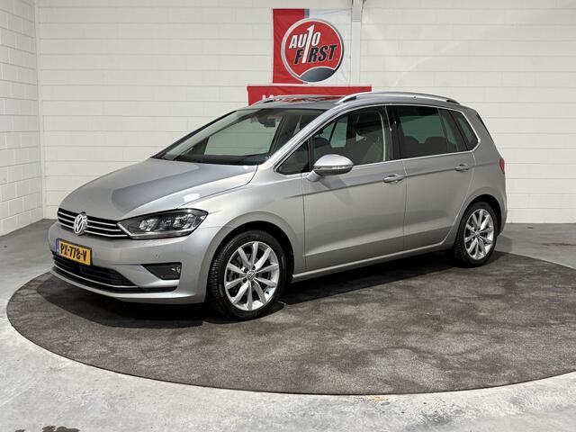 Volkswagen GOLF SPORTSVAN 1.4 TSI Highline, Clima, Cruise, Navigatie, Panoramadak, Trekhaak, Isofix, 17 inch All season, Parkeersensoren voor en achter, Blue tooth