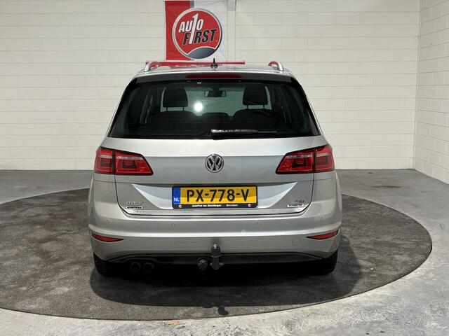 Volkswagen GOLF SPORTSVAN 1.4 TSI Highline, Clima, Cruise, Navigatie, Panoramadak, Trekhaak, Isofix, 17 inch All season, Parkeersensoren voor en achter, Blue tooth