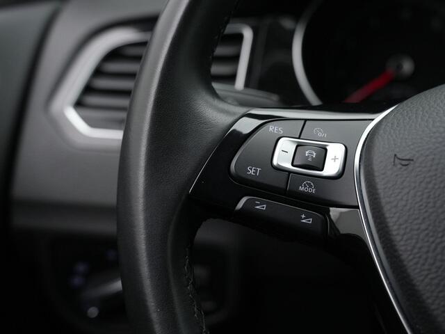 Volkswagen GOLF SPORTSVAN 1.2 TSI 110 pk DSG Comfortline | Trekhaak | Stoelverwarming | Adaptive Cruise