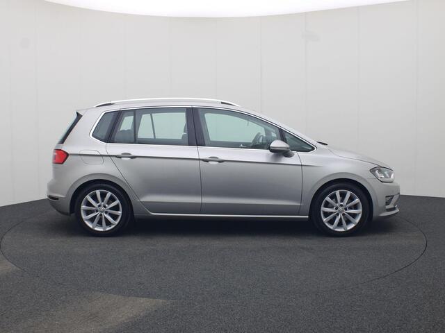 Volkswagen GOLF SPORTSVAN 1.4TSI/125PK DSG Highline · Navigatie · Camera + Parkeersensoren · Stoelverwarming