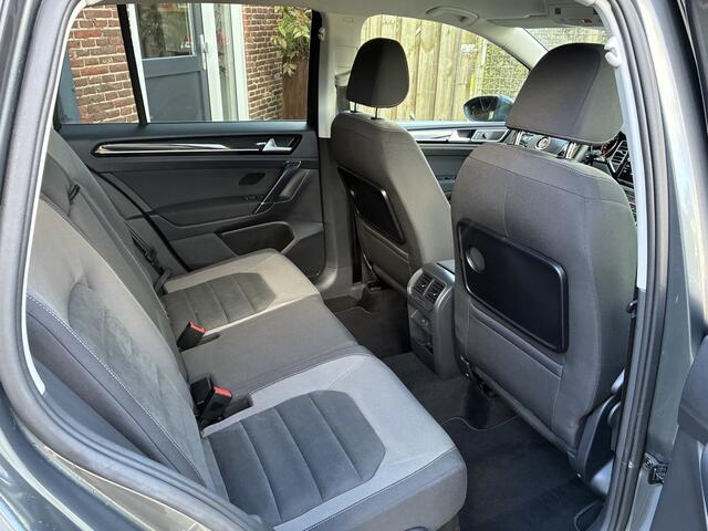 Volkswagen GOLF SPORTSVAN 1.5 TSI ACT Highline '20 Led Carplay Adaptive Cruise