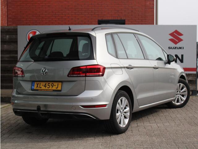 Volkswagen GOLF SPORTSVAN 1.5 TSI ACT Comfortline Trekhaak | PDC | Climate Control | Lichtmetalen Velgen | Bluetooth