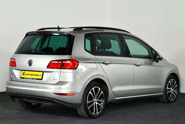 Volkswagen GOLF SPORTSVAN 1.4 TSI Sound / Opendak / ACC / DSG / CarPlay / Cam