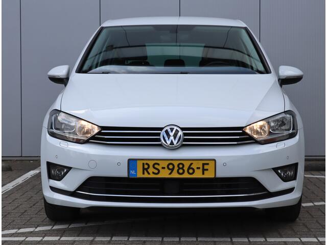Volkswagen GOLF SPORTSVAN 1.4 TSI Highline Business | Trekhaak | Navigatie