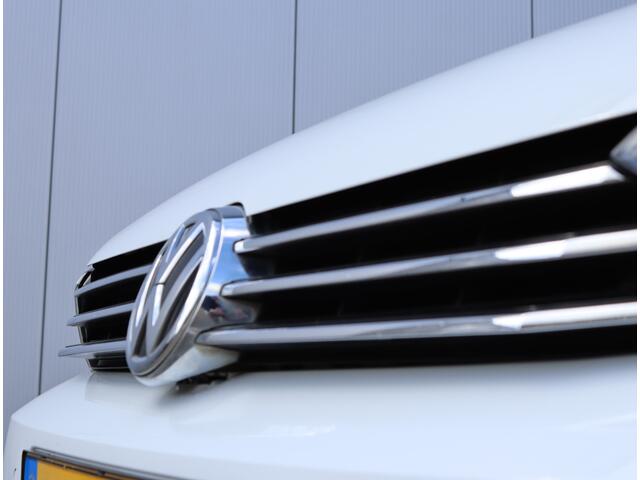 Volkswagen GOLF SPORTSVAN 1.4 TSI Highline Business | Trekhaak | Navigatie