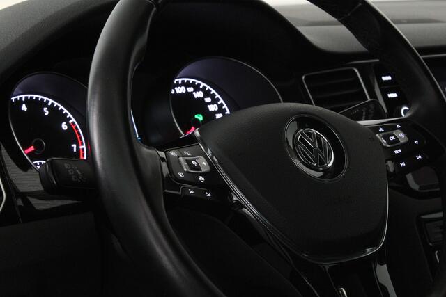 Volkswagen GOLF SPORTSVAN 1.5 TSI ACT Highline >150pk/Automaat/Camera/Trekhaak/Adapt.cruise