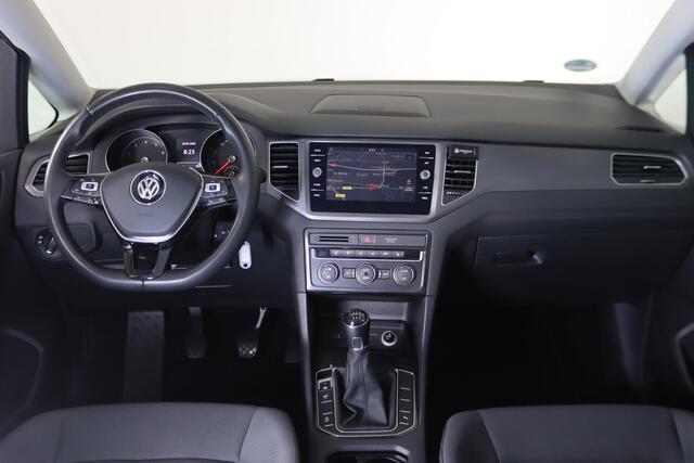 Volkswagen GOLF SPORTSVAN 1.0 TSI Comfortline Apple Carplay/Android Auto, ACC, 16DKM!!, Camera, DAB, Stoelverwarming,