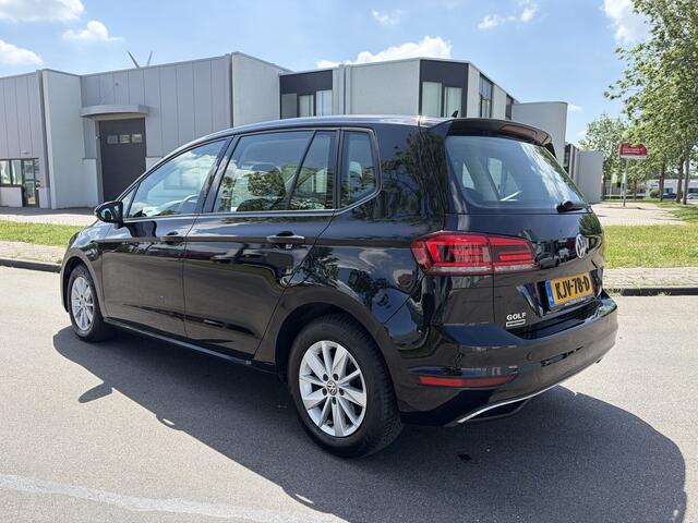 Volkswagen GOLF SPORTSVAN 1.0 TSI Comfortline Automaat DSG 110 PK. Nieuwe auto !!!