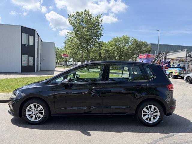 Volkswagen GOLF SPORTSVAN 1.0 TSI Comfortline Automaat DSG 110 PK. Nieuwe auto !!!
