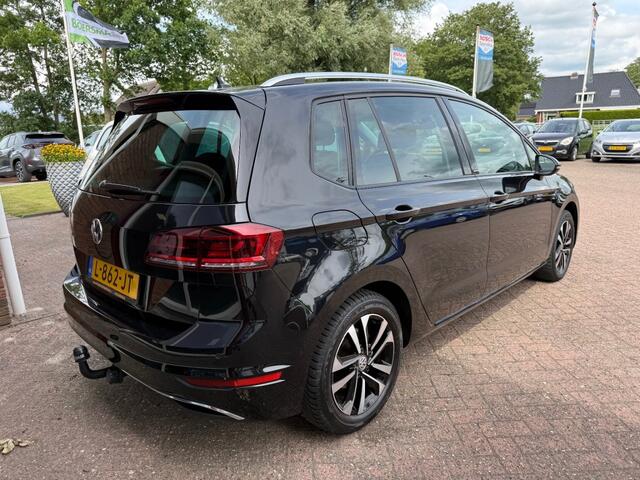Volkswagen GOLF SPORTSVAN 1.5 TSI ACT Highline