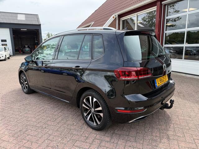 Volkswagen GOLF SPORTSVAN 1.5 TSI ACT Highline