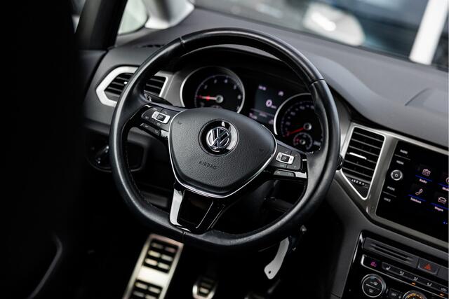 Volkswagen GOLF SPORTSVAN 1.0 TSI Highline | Trekhaak | Stoelverw. | Carplay