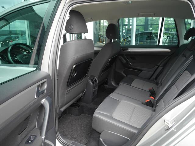 Volkswagen GOLF SPORTSVAN 1.0 TSI Comfortline | Automaat | Trekhaak | Lichtmetalen velgen | Navigatie