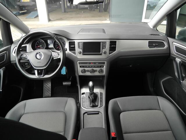 Volkswagen GOLF SPORTSVAN 1.0 TSI Comfortline | Automaat | Trekhaak | Lichtmetalen velgen | Navigatie
