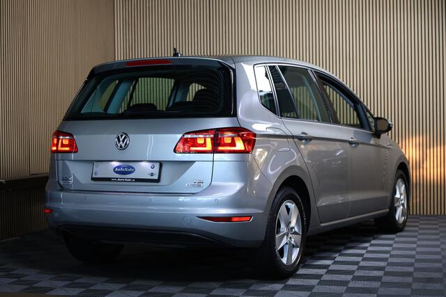 Volkswagen GOLF SPORTSVAN 1.2 TSI AVM Business Edition Connected AIRCO CRUISE AUX PDC STOELVW"17