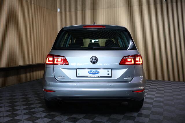 Volkswagen GOLF SPORTSVAN 1.2 TSI AVM Business Edition Connected AIRCO CRUISE AUX PDC STOELVW"17