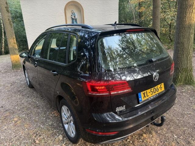 Volkswagen GOLF SPORTSVAN 1.0 TSI Highline Ed.