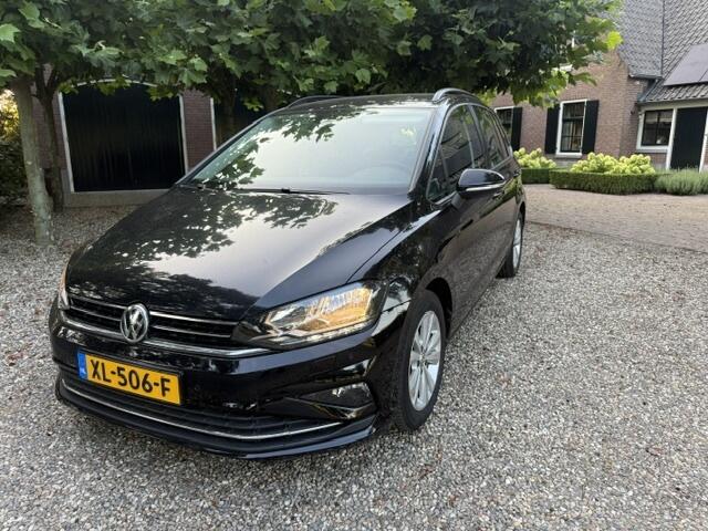 Volkswagen GOLF SPORTSVAN 1.0 TSI Highline Ed.