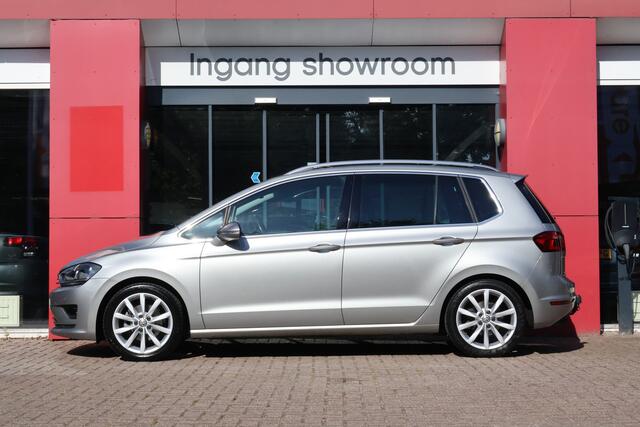 Volkswagen GOLF SPORTSVAN 1.4 TSI DSG Highline | Origineel NL | Automaat | Camera | Trekhaak | Navigatie |