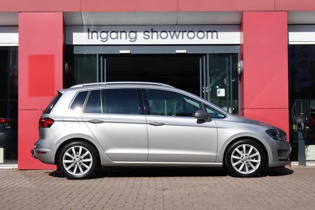 Volkswagen GOLF SPORTSVAN 1.4 TSI DSG Highline | Origineel NL | Automaat | Camera | Trekhaak | Navigatie |